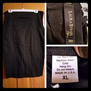 High waisted black pencil skirt